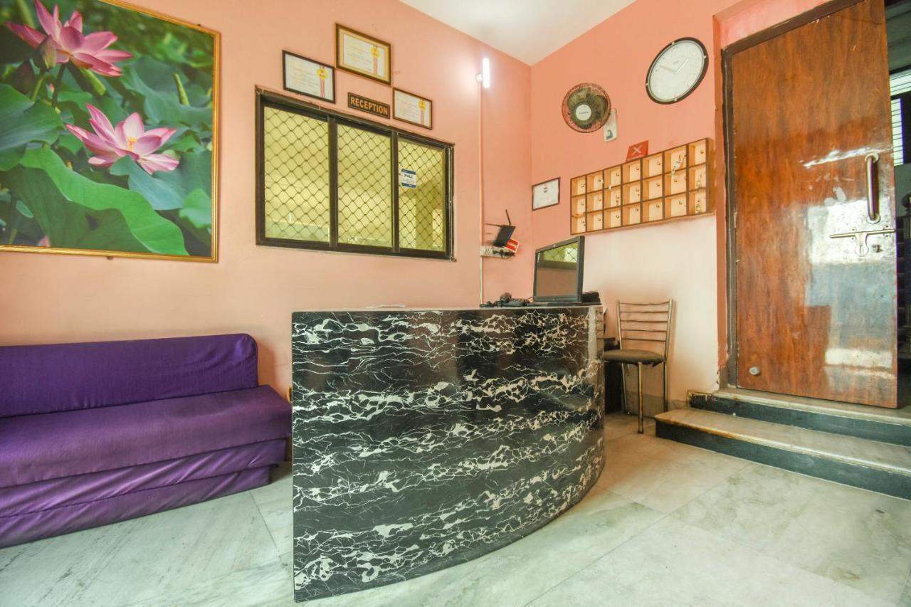 Oyo Flagship 72260 Seema International Hotell Gauripur Eksteriør bilde