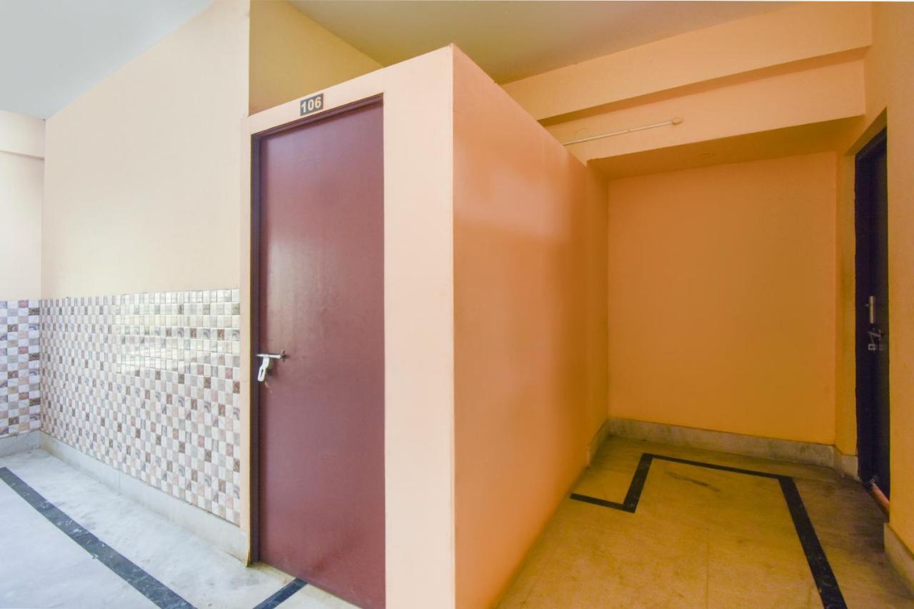 Oyo Flagship 72260 Seema International Hotell Gauripur Eksteriør bilde